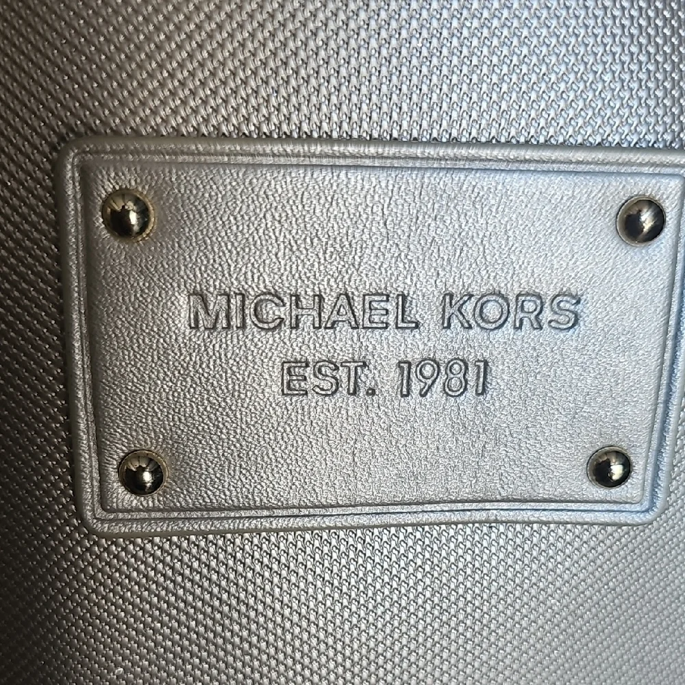 Michael Kors Gold Tote Bag Elegant Spacious Design Never Used-  Storing Spots